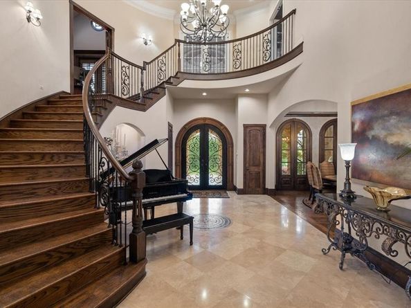 2504  Silver Table Drive , Lewisville Texas 75056