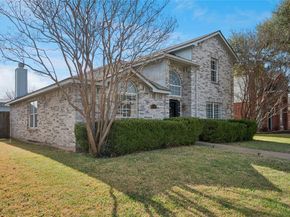 2725  Hidden Springs Drive , Mesquite Texas 75181