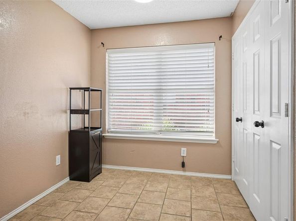 2725  Hidden Springs Drive , Mesquite Texas 75181