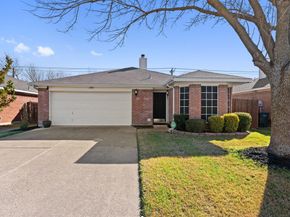 6985  Avington Way , Fort Worth Texas 76133