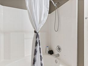 6985  Avington Way , Fort Worth Texas 76133