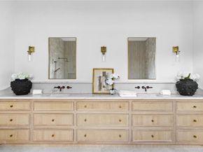 8703  Redondo Drive , Dallas Texas 75218