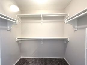 918  Gwinnett Circle , Arlington Texas 76017