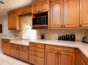 2002  Finley Road , Irving Texas 75062