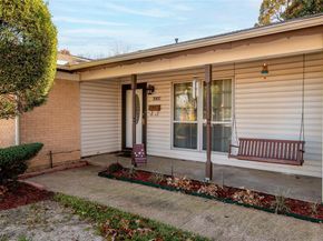 2002  Finley Road , Irving Texas 75062