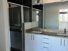 1001  Belleview Street  201, Dallas Texas 75215