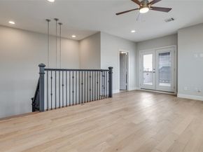 5435  Ashby Grove Street , Dallas Texas 75209