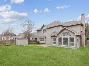 5809  Chatsworth Court , Arlington Texas 76018