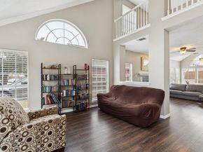 5809  Chatsworth Court , Arlington Texas 76018