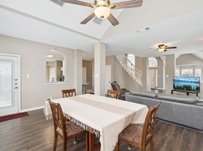 5809  Chatsworth Court , Arlington Texas 76018