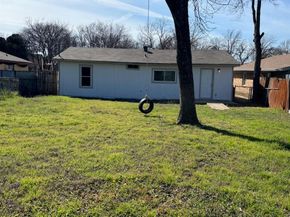 3320  26th Street , Fort Worth Texas 76106