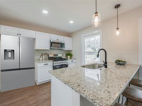 3102  Santa Teresa Avenue , Dallas Texas 75228