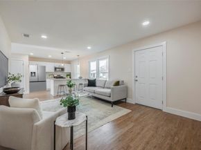 3102  Santa Teresa Avenue , Dallas Texas 75228