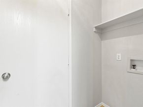 3521  Apple Valley Way , Dallas Texas 75227