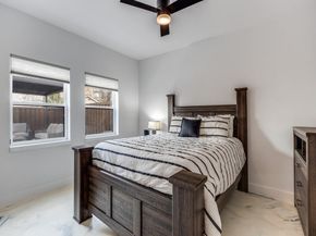 929  Bayonne Street , Dallas Texas 75212