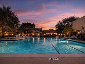 3105  San Jacinto Street  208, Dallas Texas 75204