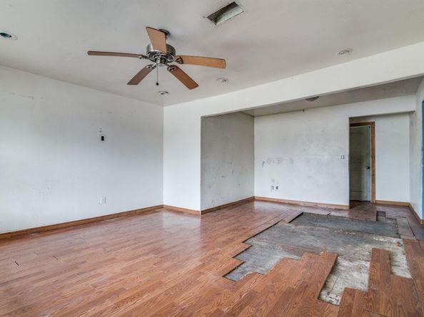 7812  Bruton Road , Dallas Texas 75217