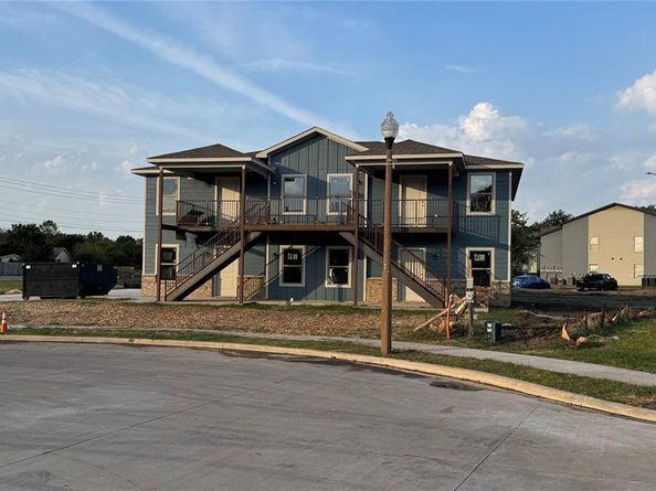 3005  Grey Wolf Circle , Denton Texas 76209