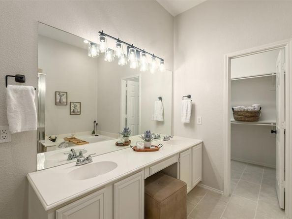 1253  Hershey Lane , Lewisville Texas 75077