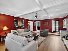 277  Creekwood Drive , Lancaster Texas 75146