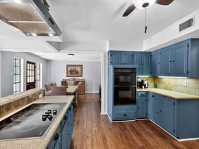 277  Creekwood Drive , Lancaster Texas 75146