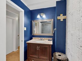 277  Creekwood Drive , Lancaster Texas 75146