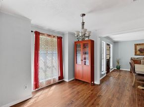 277  Creekwood Drive , Lancaster Texas 75146