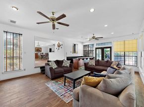 277  Creekwood Drive , Lancaster Texas 75146