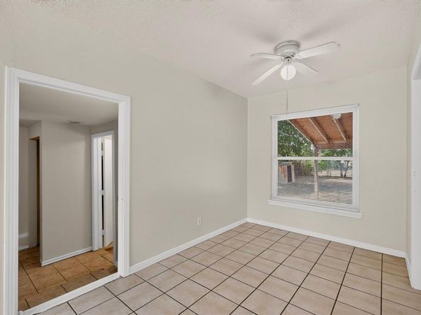 1317  Lakeside Drive , Garland Texas 75040