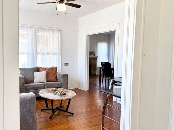 944  Marion Avenue , Fort Worth Texas 76104