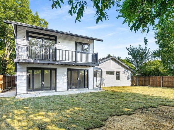 2018  Canterbury Street , Irving Texas 75062