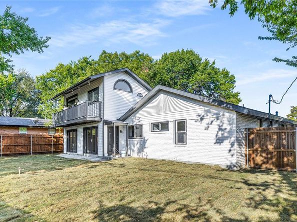 2018  Canterbury Street , Irving Texas 75062