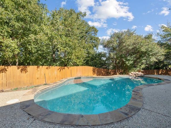 5813  Biscayne Court , Haltom City Texas 76117