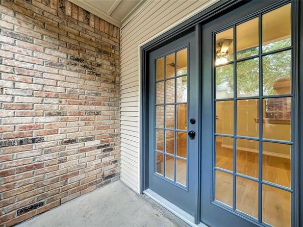5325  Bent Tree Forest Drive  1104, Dallas Texas 75248