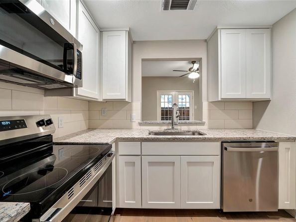 5325  Bent Tree Forest Drive  1104, Dallas Texas 75248