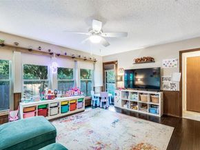 4111  Three Oaks Drive , Arlington Texas 76016