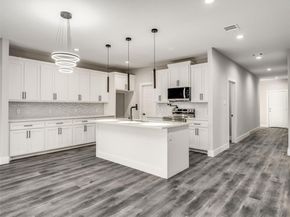 2610 S Ewing Avenue , Dallas Texas 75216