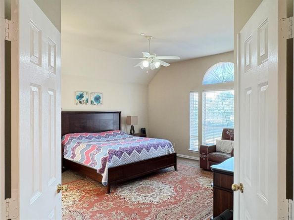 401 E Poplar Lane , Irving Texas 75063