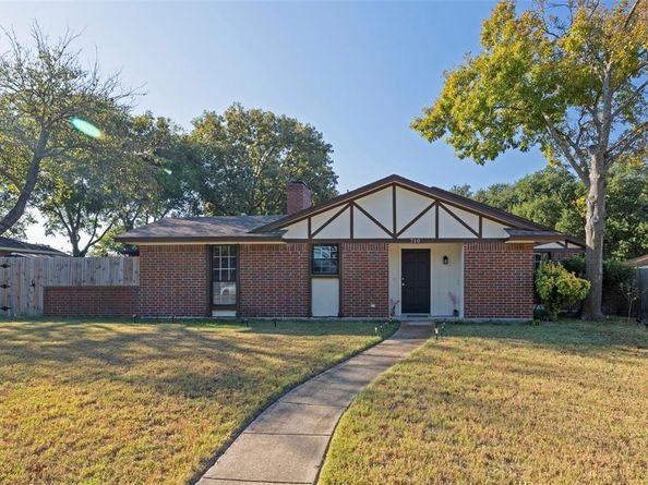 710  Waynelee Drive , Lancaster Texas 75146