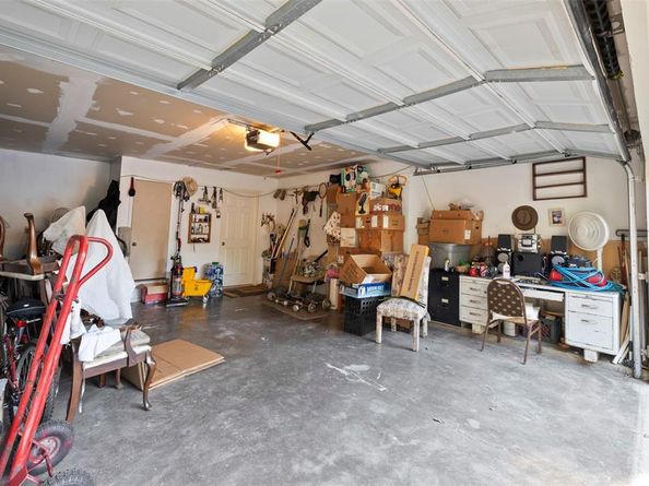 710  Waynelee Drive , Lancaster Texas 75146