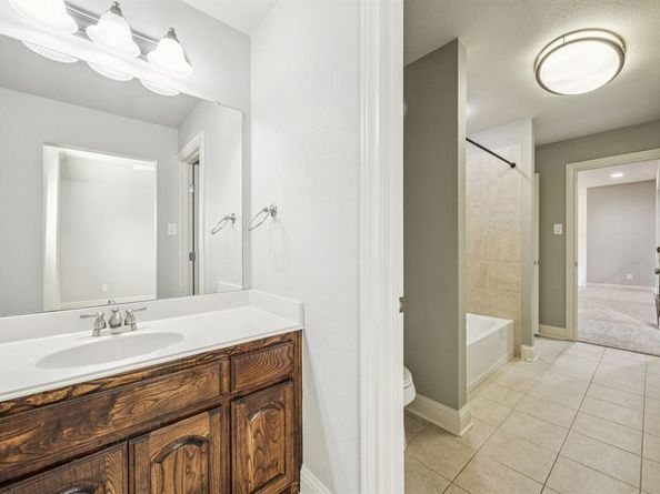 4828  Sangers Court , Fort Worth Texas 76244