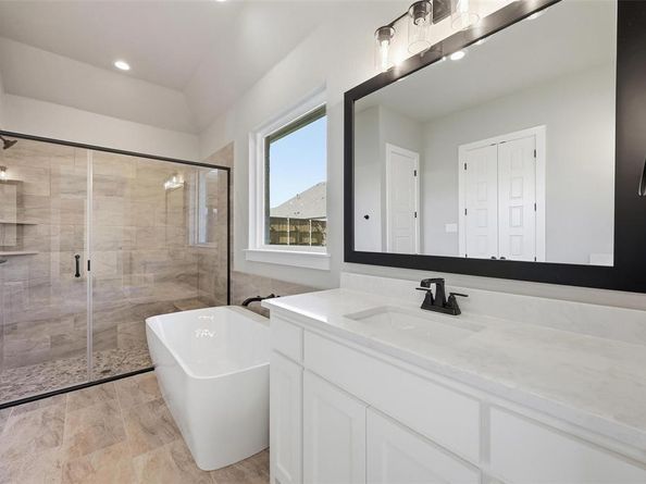 474  Creekside  , Haslet Texas 76052