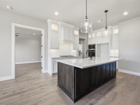 474  Creekside  , Haslet Texas 76052