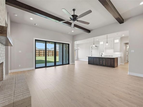 474  Creekside  , Haslet Texas 76052