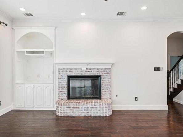 4624  Old Pond Drive , Plano Texas 75024