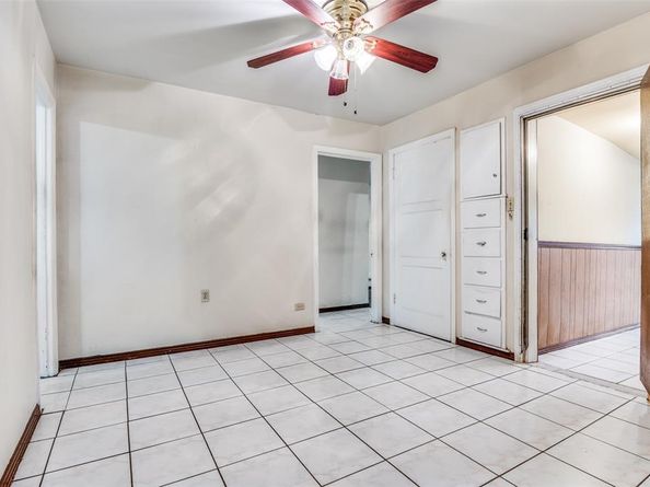 408 W Montana Avenue , Dallas Texas 75224