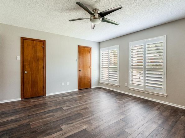 3801  Silver Maple Drive , Carrollton Texas 75007