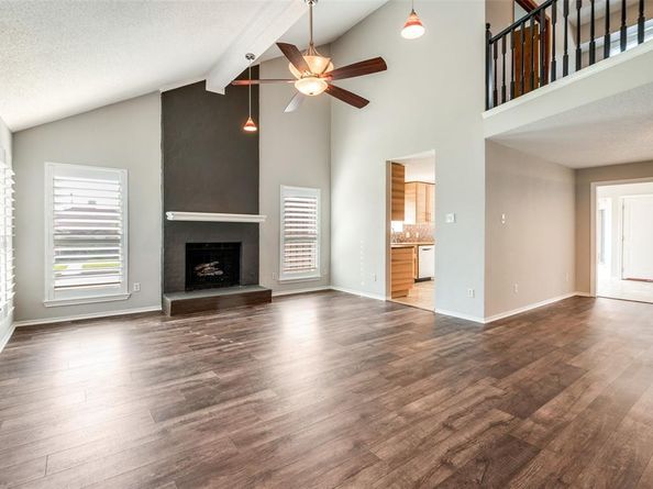 3801  Silver Maple Drive , Carrollton Texas 75007