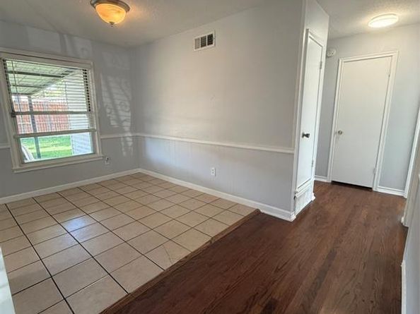 8133  Cavalier Circle , Dallas Texas 75227