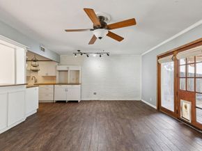 3209  Seaside Street , Irving Texas 75062